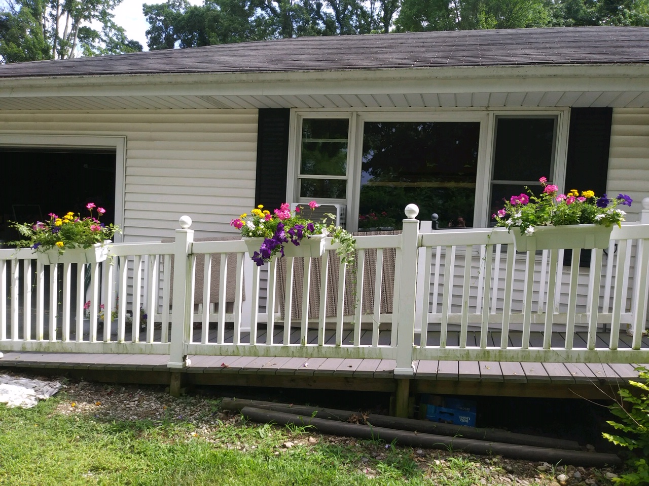 MIDE Flower Box Hooks on porch railing